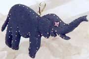 Elefante em coco, ouro e rubi, J�ias Raras